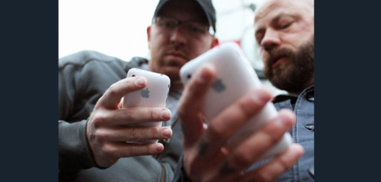 Most Canadian internet, wireless packages have data caps, report finds